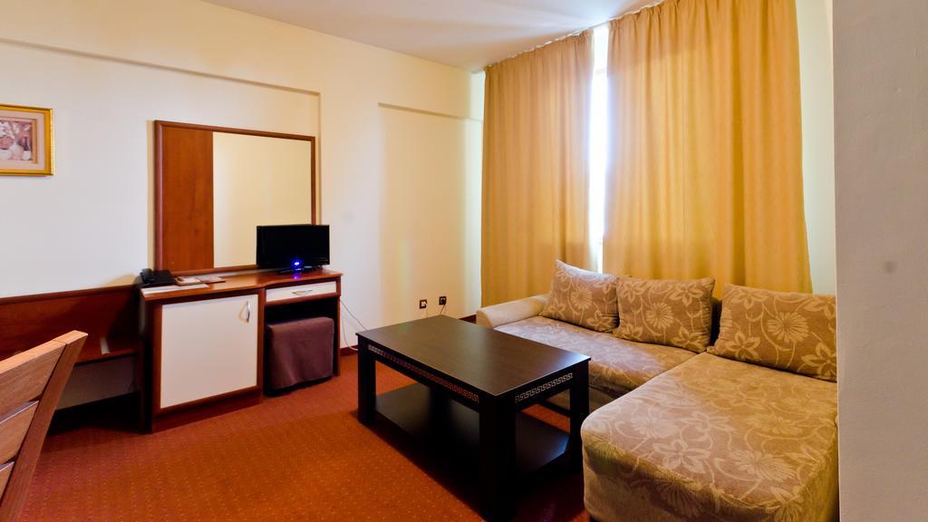 Nadejda Hotel Σόφια Εξωτερικό φωτογραφία